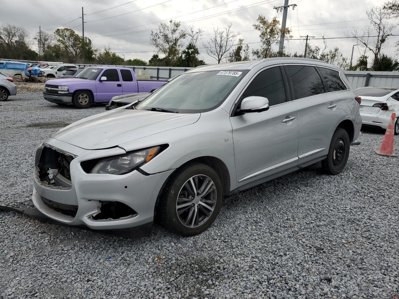2019 INFINITI QX60 LUXE