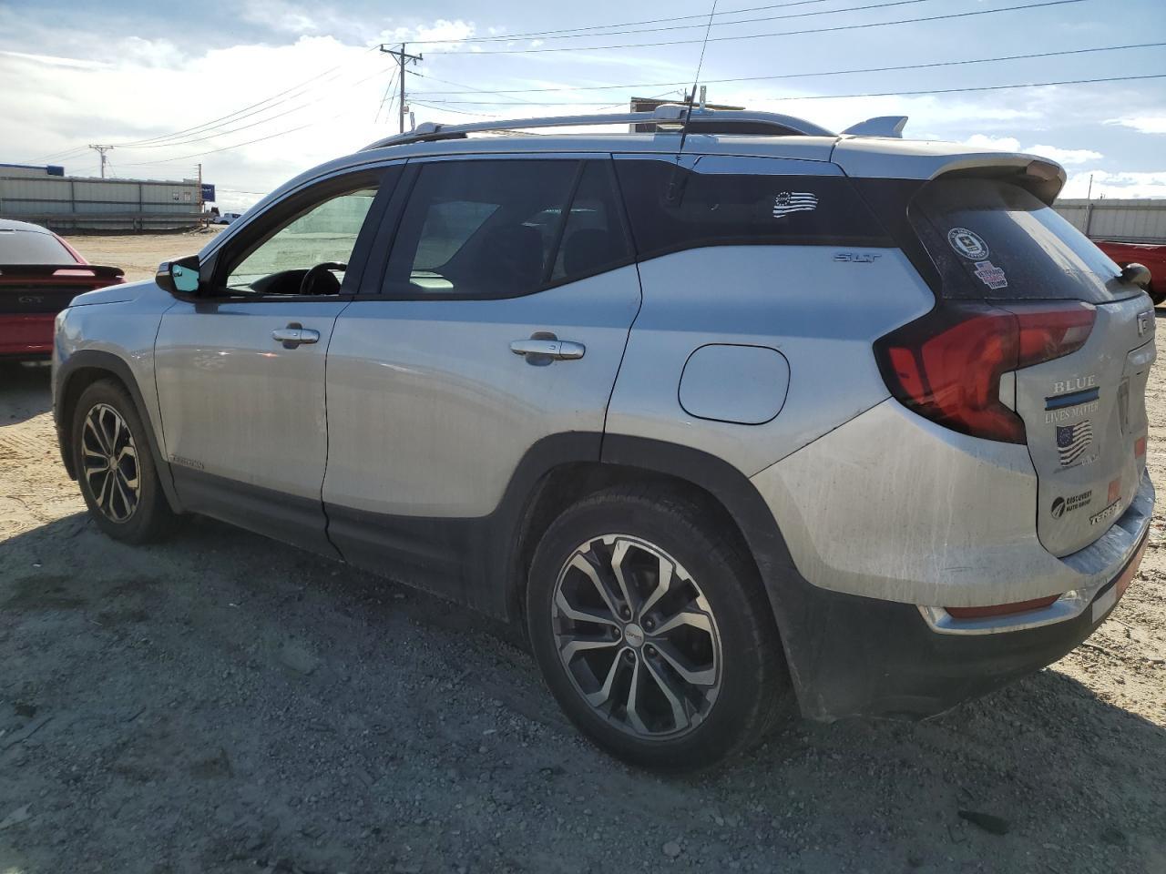 2019 GMC TERRAIN SL - Фото 2