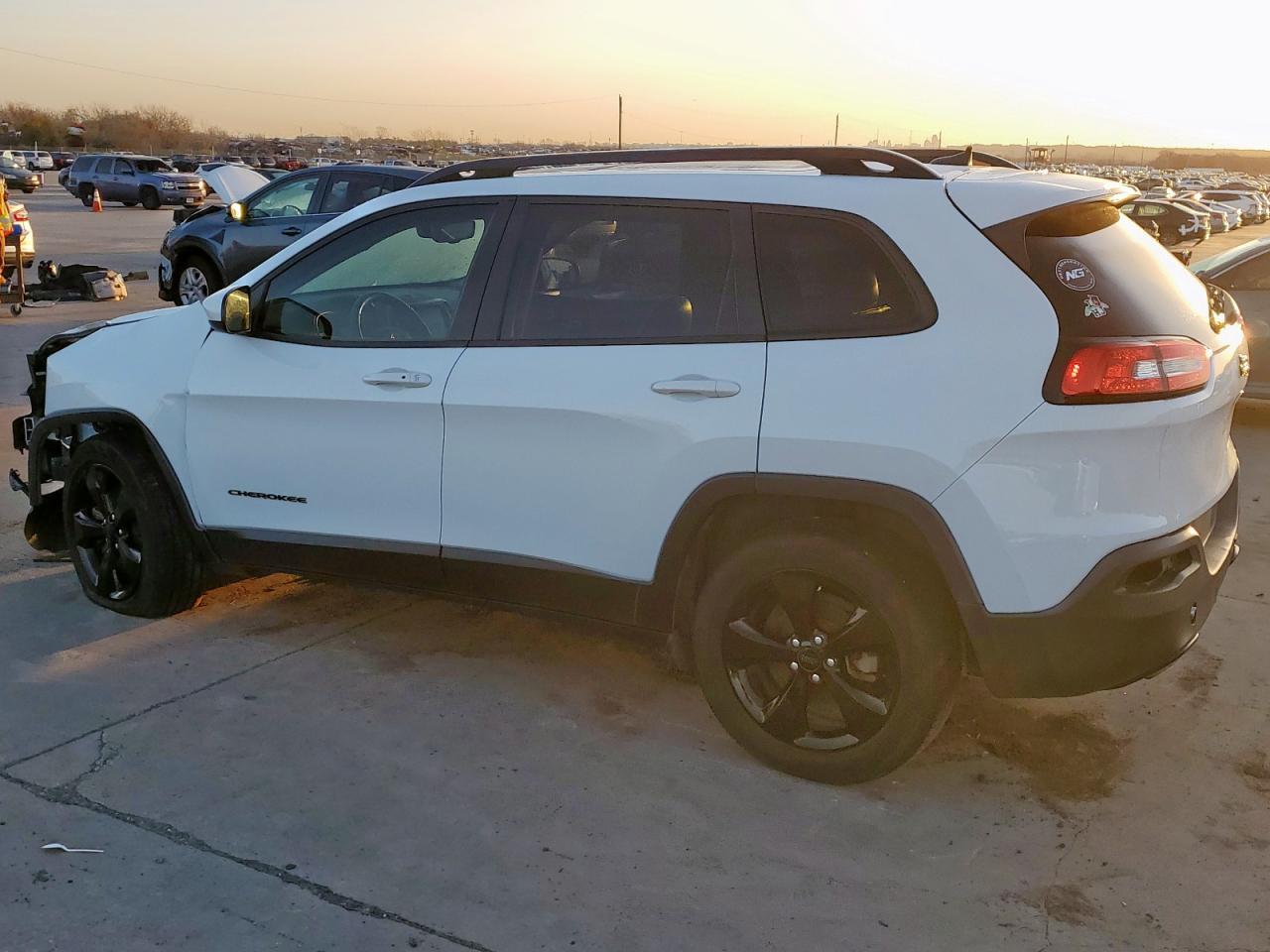 2016 JEEP CHEROKEE L - Image 2
