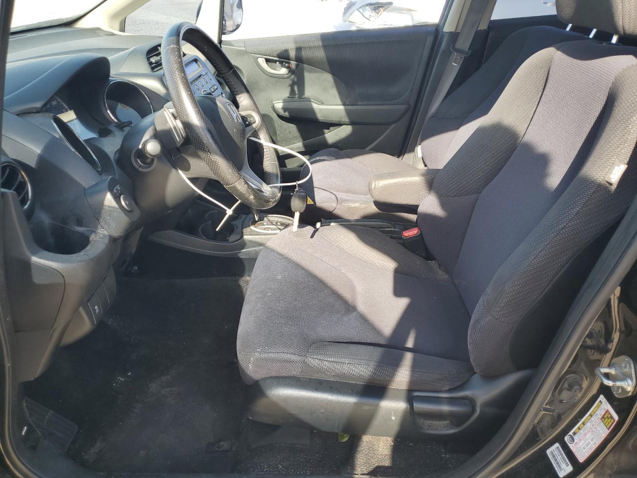2013 HONDA FIT SPORT - Фото 7
