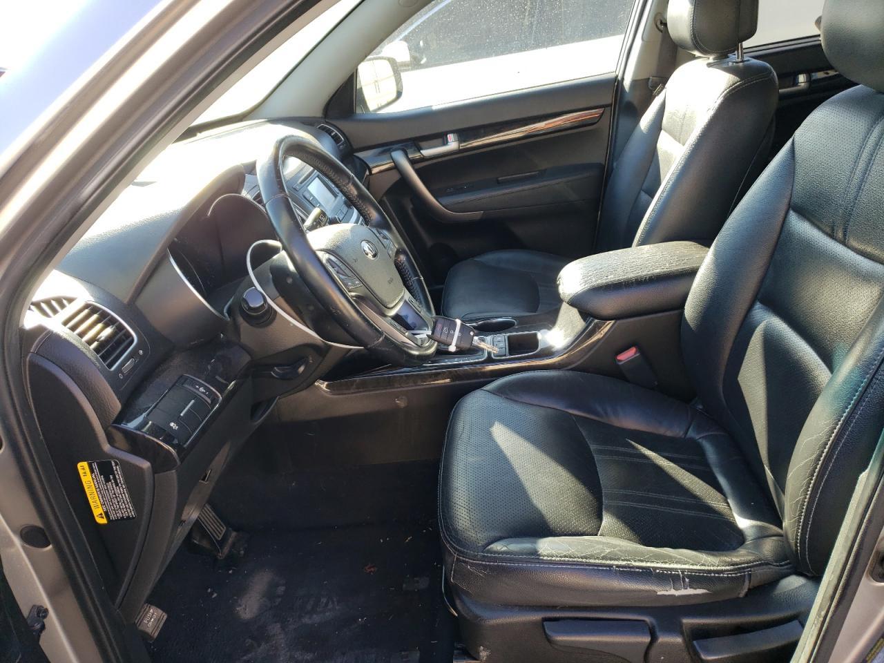 2015 KIA SORENTO LX - Image 7