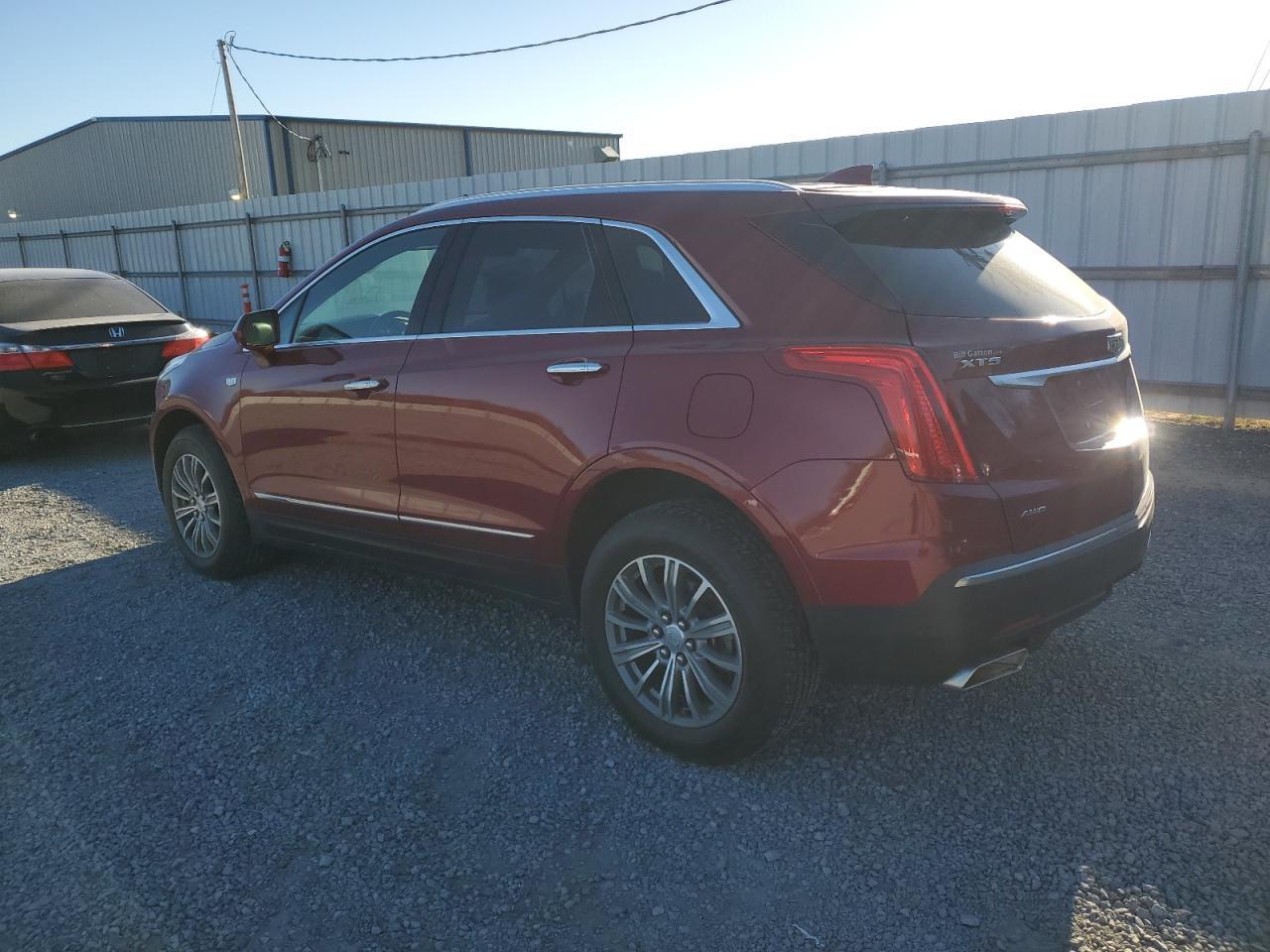 2019 CADILLAC XT5 LUXURY - Фото 2