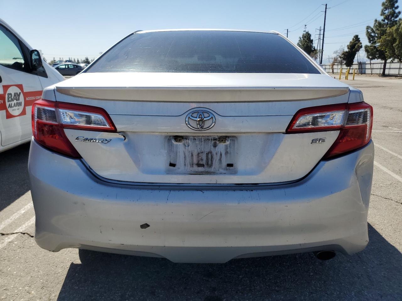 2013 TOYOTA CAMRY L - Image 6