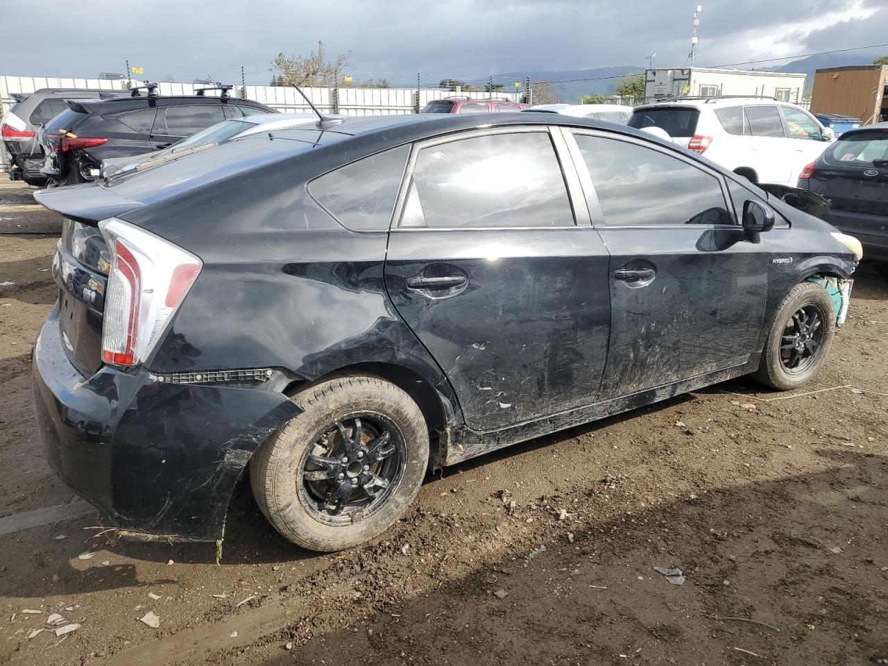 2013 TOYOTA PRIUS - Фото 3