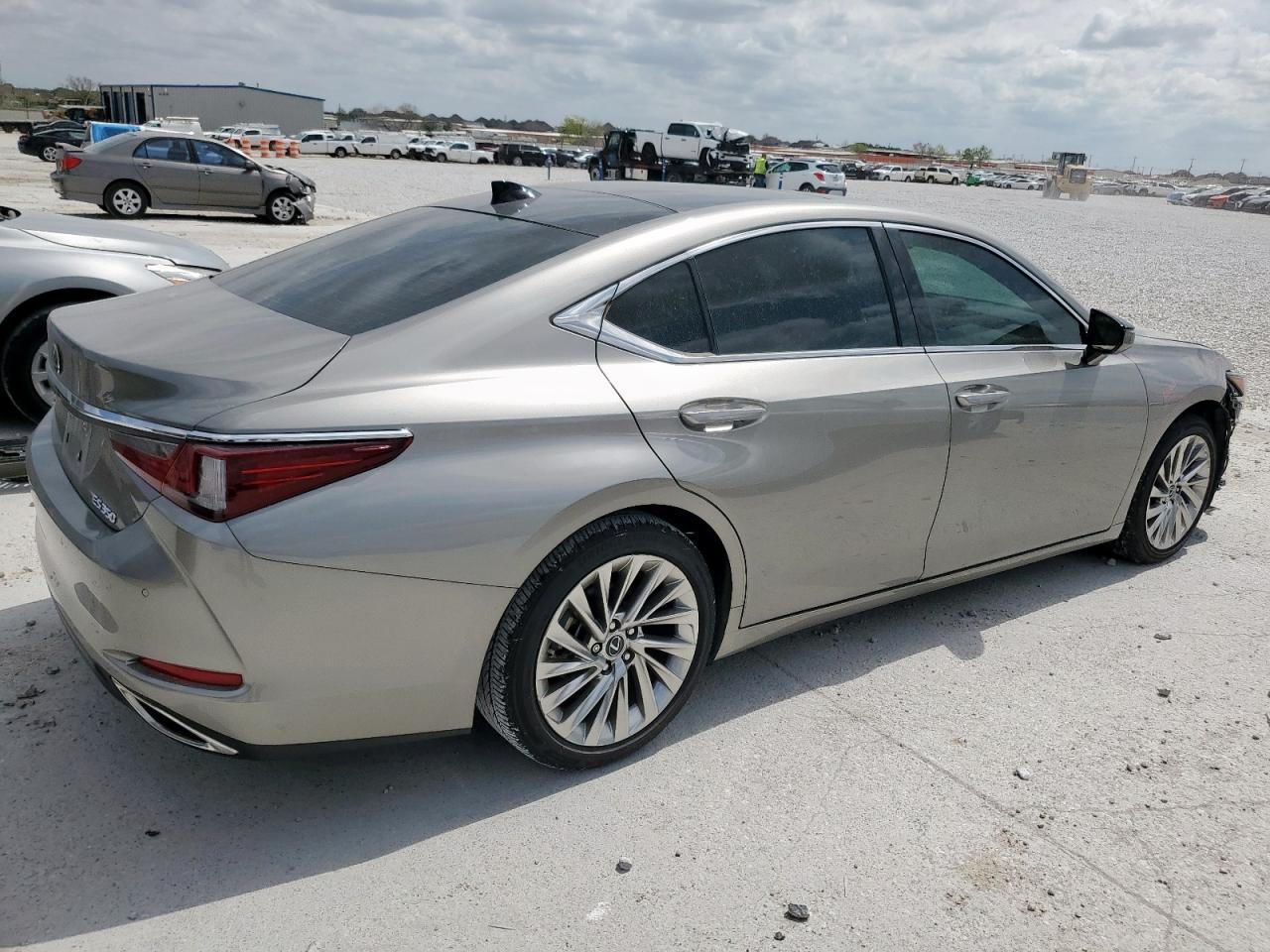 2021 LEXUS ES 350 BAS - Image 3