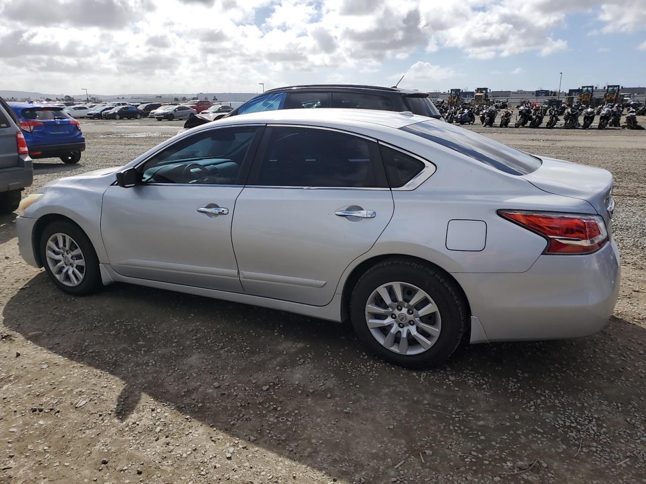 2015 NISSAN ALTIMA 2.5 - Фото 2