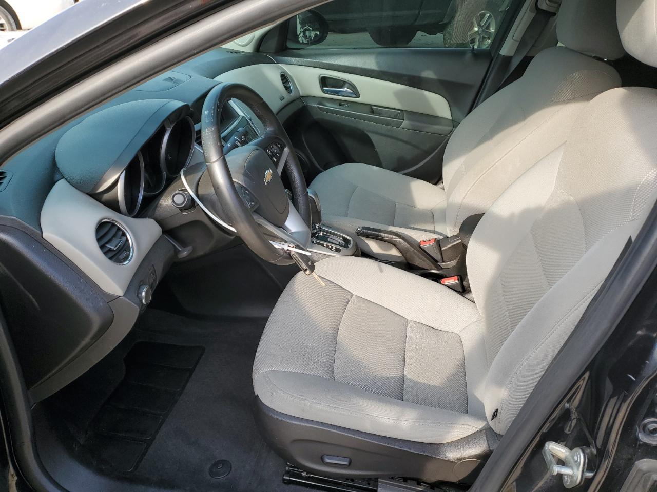 2014 CHEVROLET CRUZE LT - Image 7