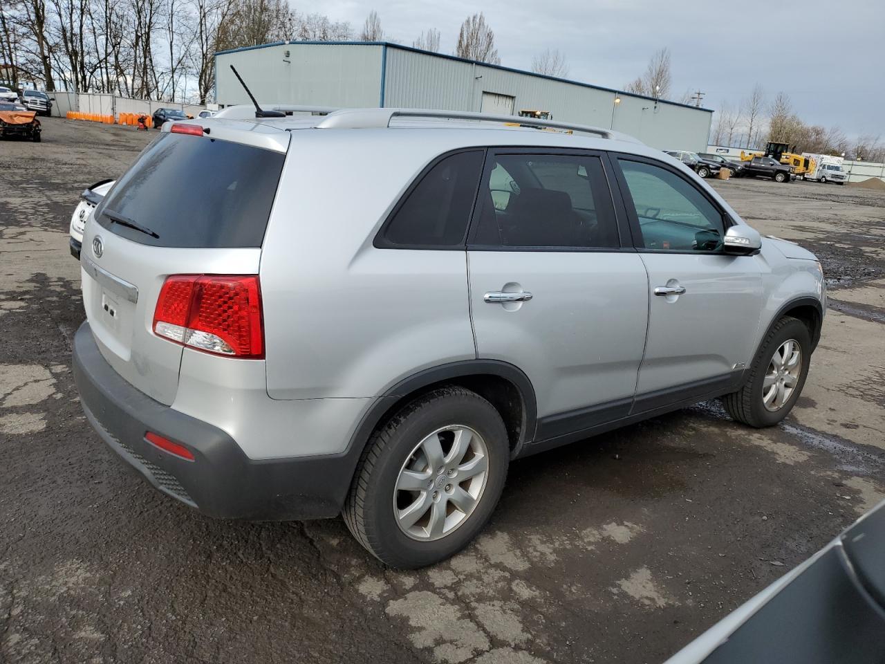 2012 KIA SORENTO BA - Фото 3
