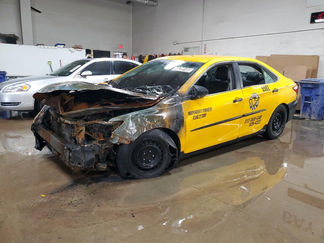 2017 TOYOTA CAMRY HYBR