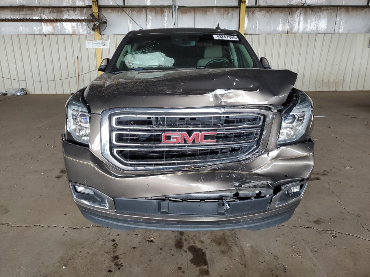 2016 GMC YUKON SLT - Image 5