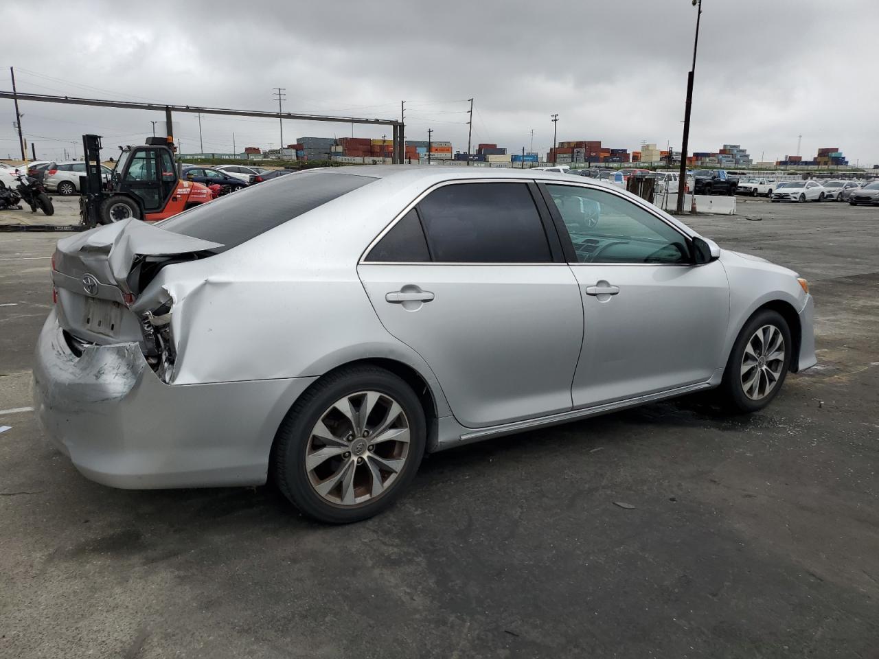 2012 TOYOTA CAMRY BASE - Фото 3