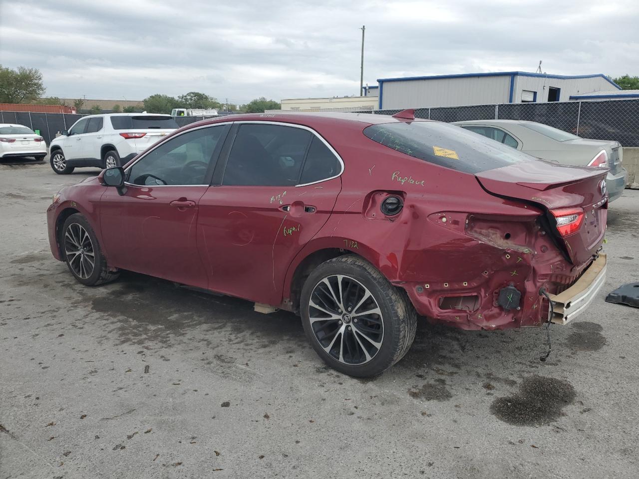 2018 TOYOTA CAMRY L - Image 2