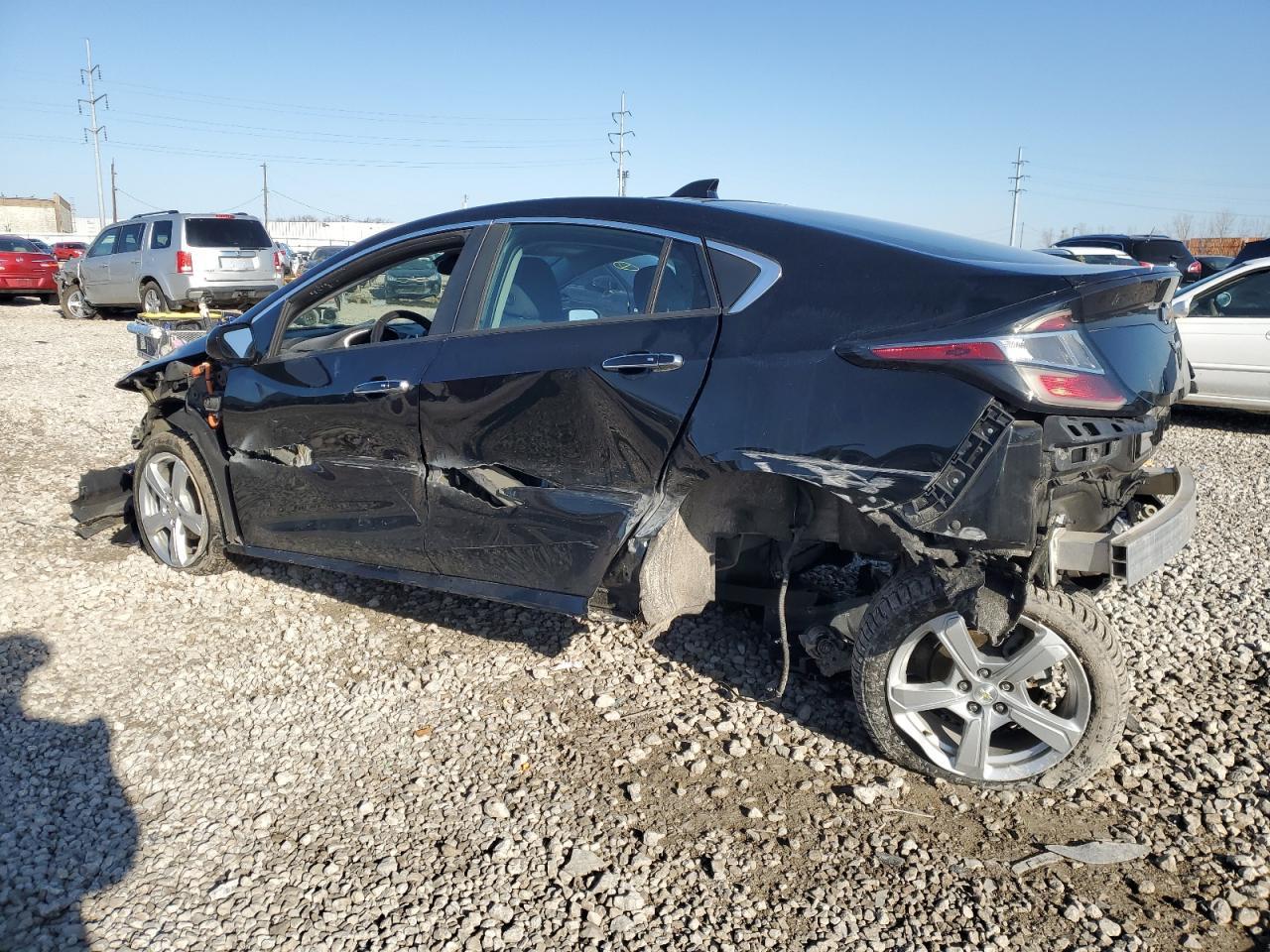 2017 CHEVROLET VOLT LT - Image 2