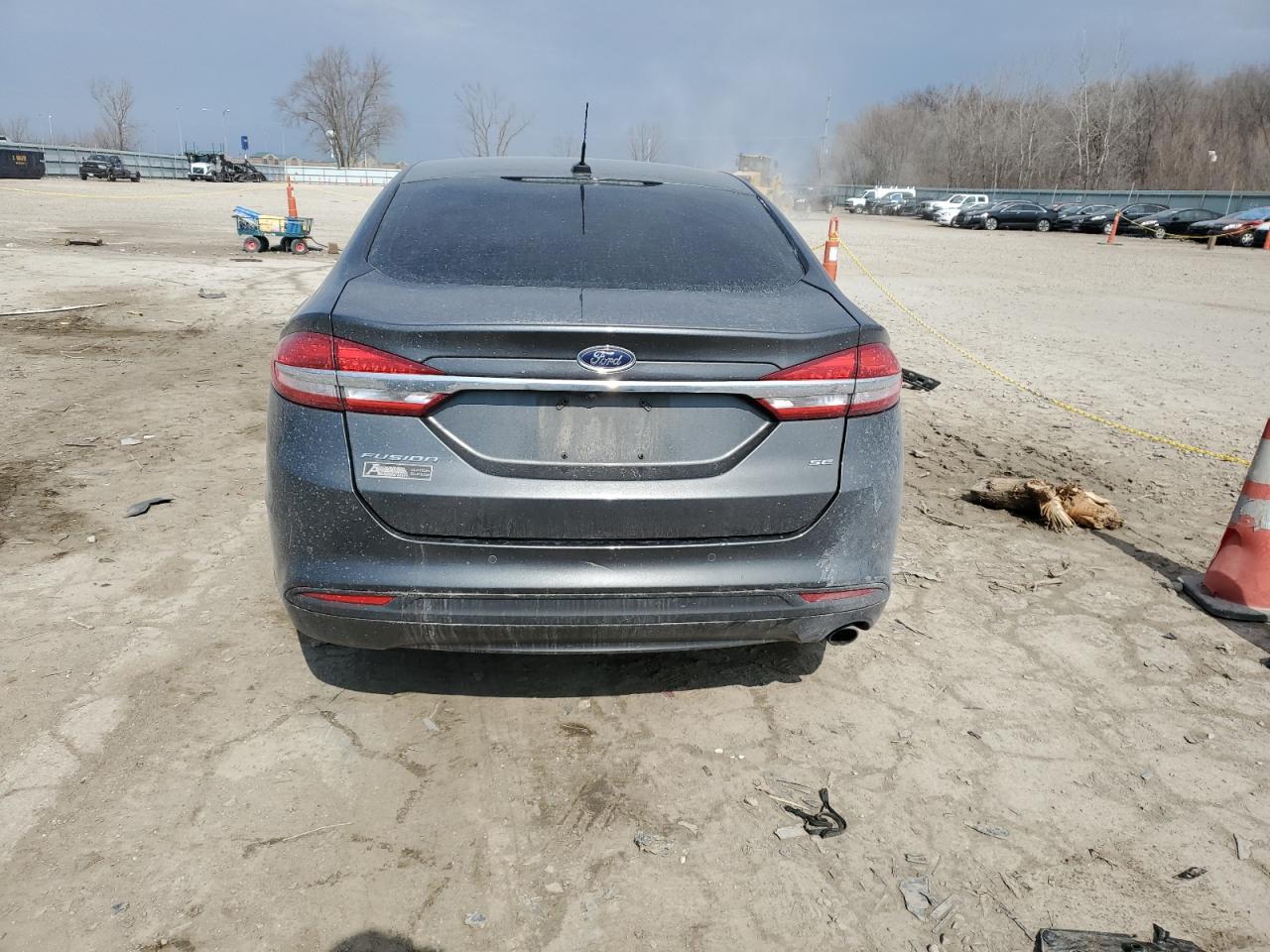 2017 FORD FUSION SE - Фото 6
