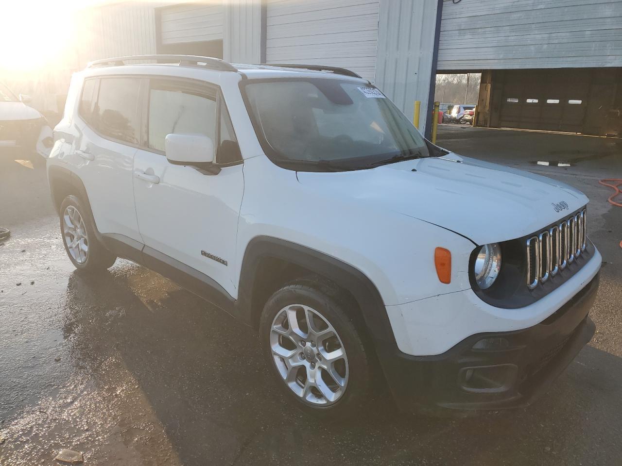 2017 JEEP RENEGADE L - Фото 4