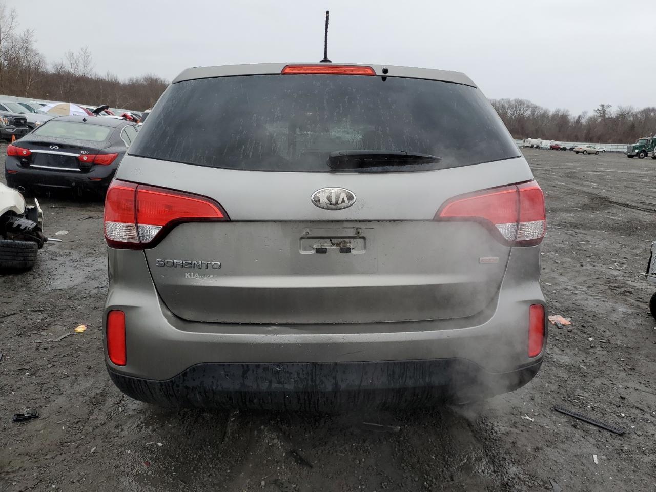 2014 KIA SORENTO LX - Фото 6