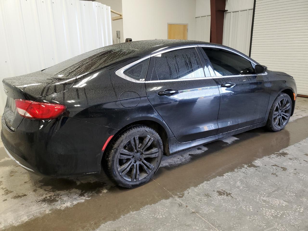 2015 CHRYSLER 200 LIMITE - Image 3