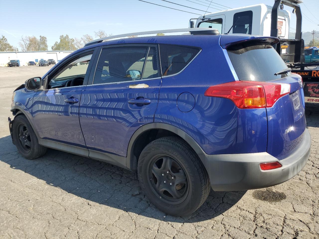 2014 TOYOTA RAV4 LE - Image 2