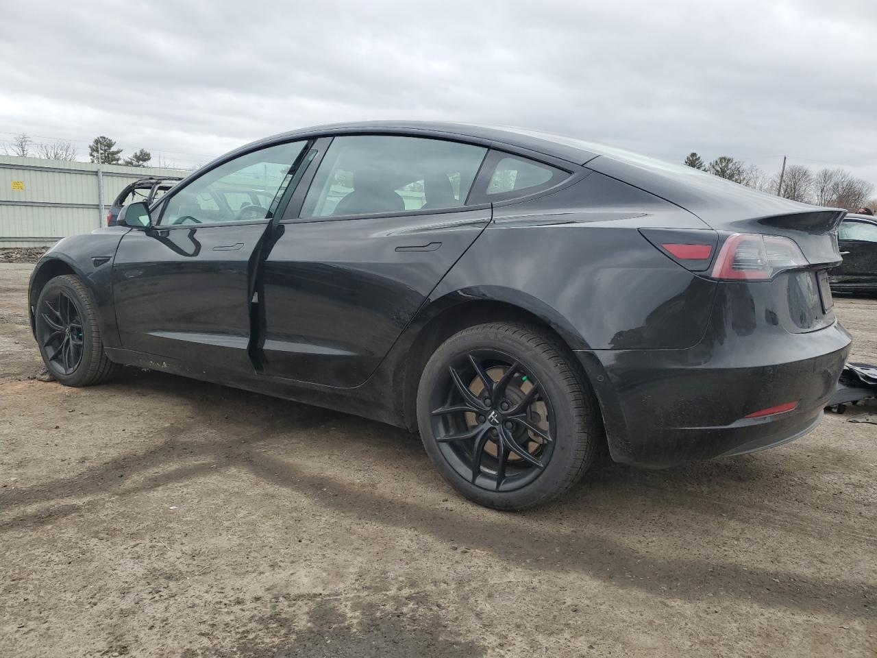 2021 TESLA MODEL 3 - Image 2