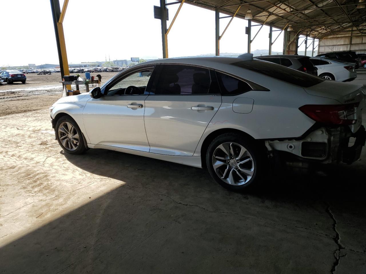 2018 HONDA ACCORD LX - Image 2