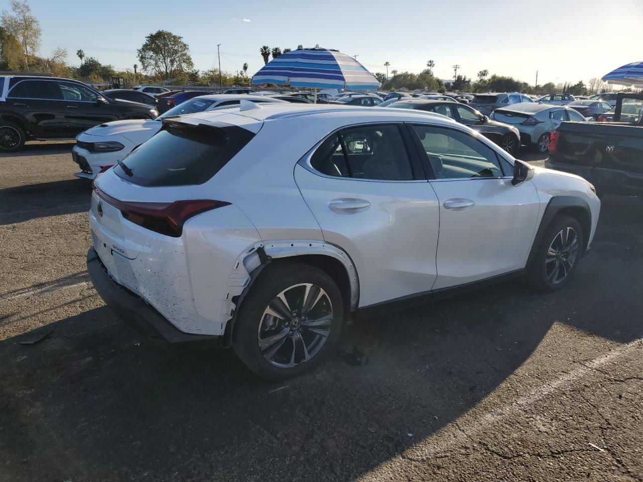 2023 LEXUS UX 250H BA - Image 3