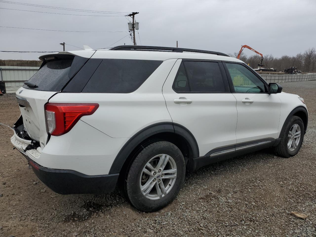 2022 FORD EXPLORER X - Фото 3