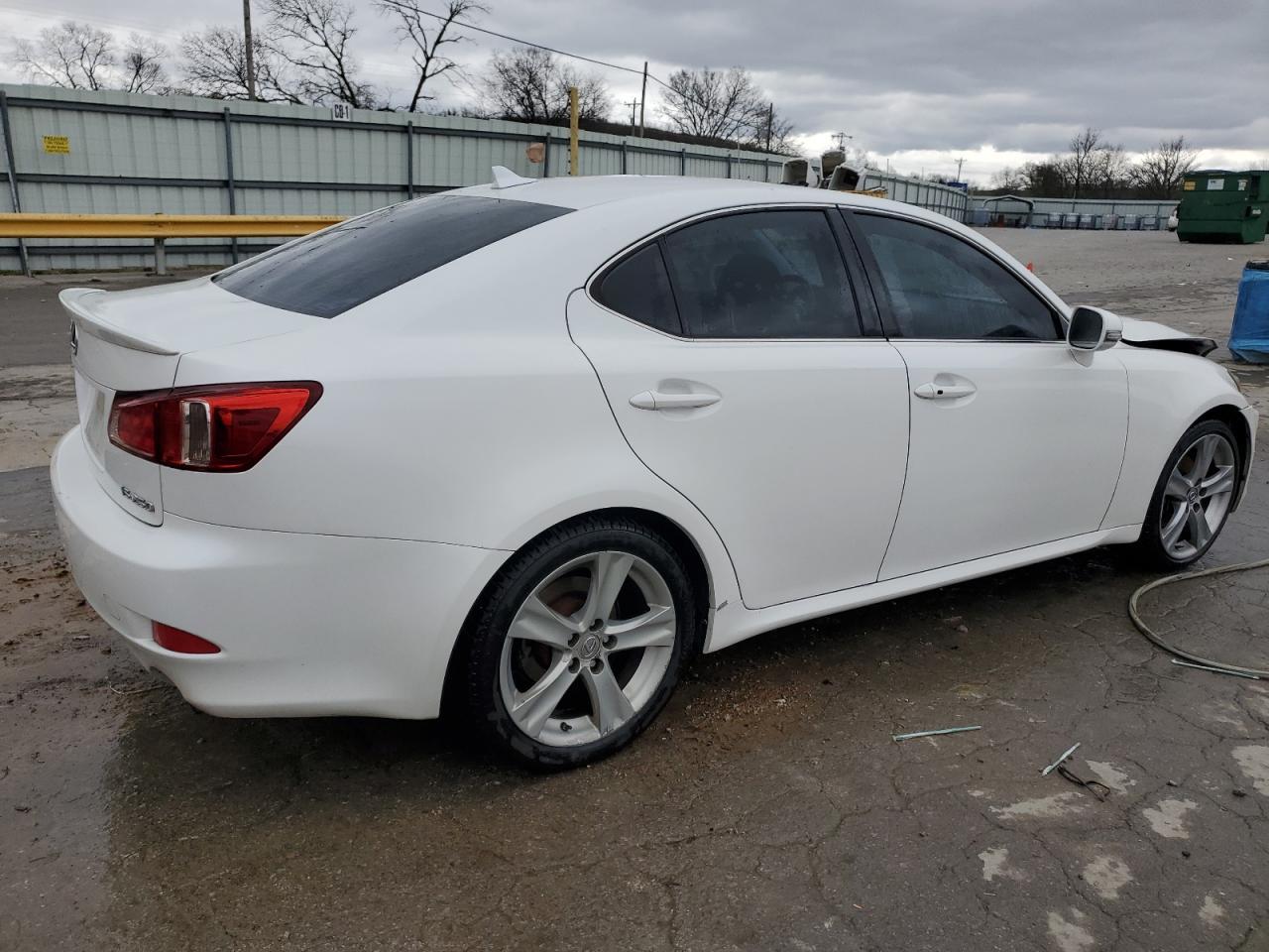 2011 LEXUS IS 250 - Image 3