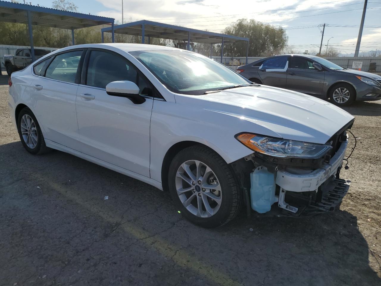 2020 FORD FUSION SE - Image 4