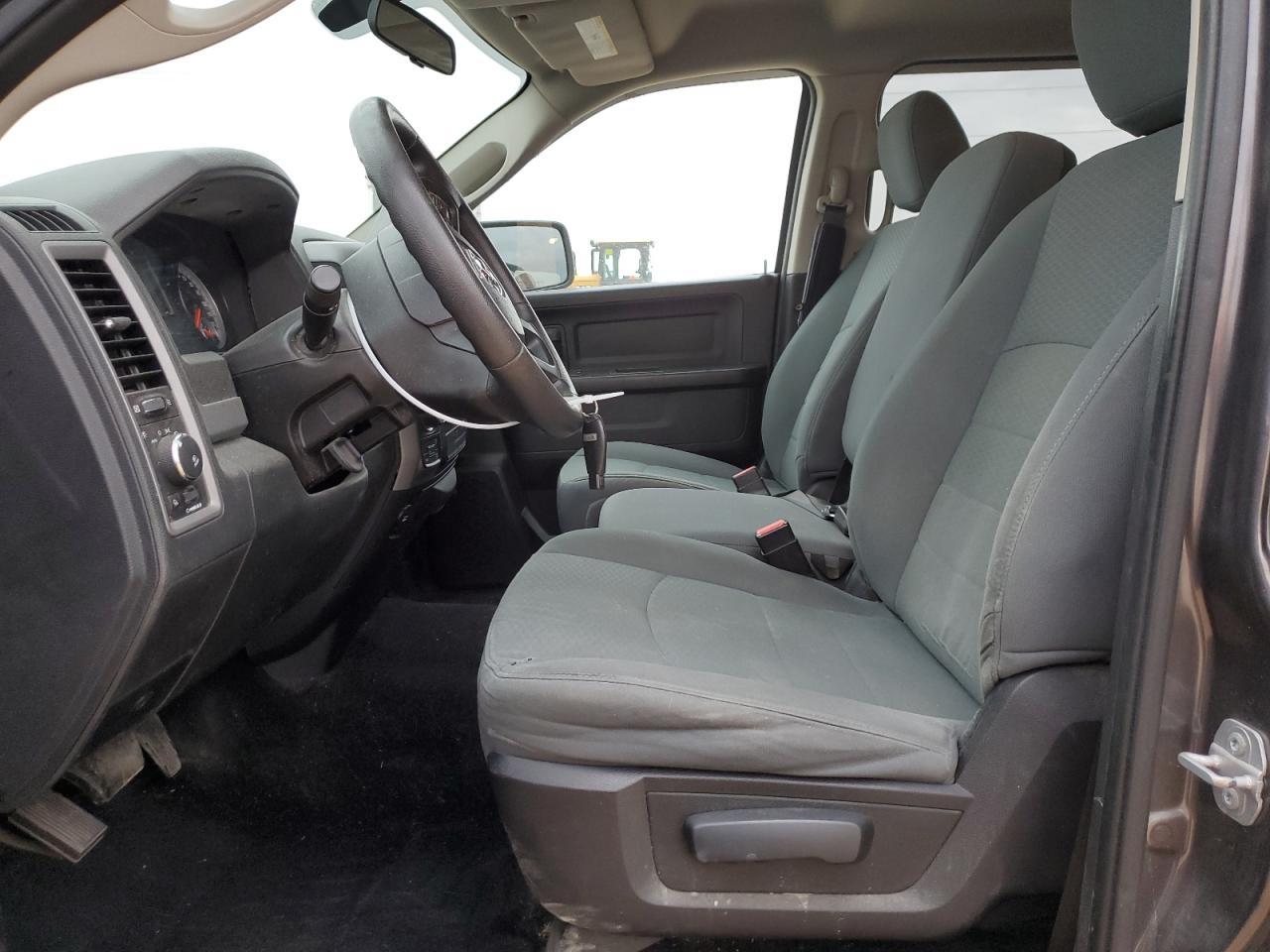2014 RAM 1500 ST - Фото 7