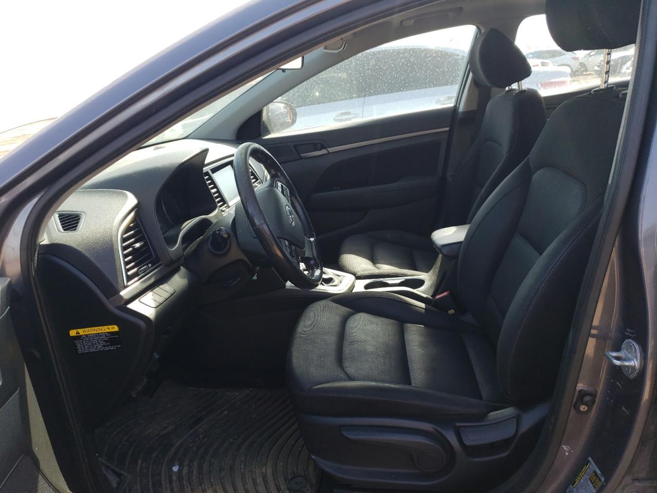 2018 HYUNDAI ELANTRA SE - Image 7