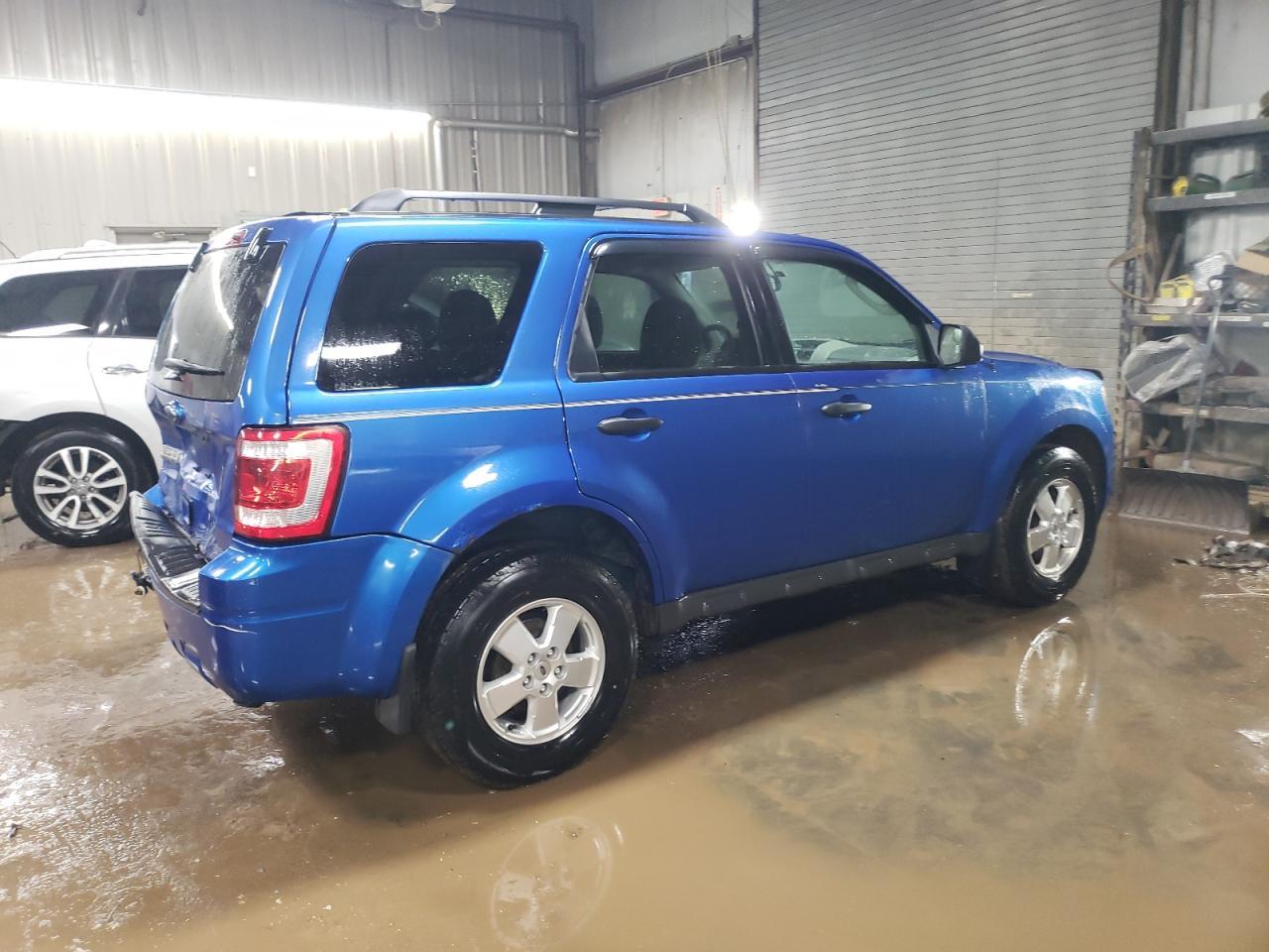 2012 FORD ESCAPE XLT - Фото 3