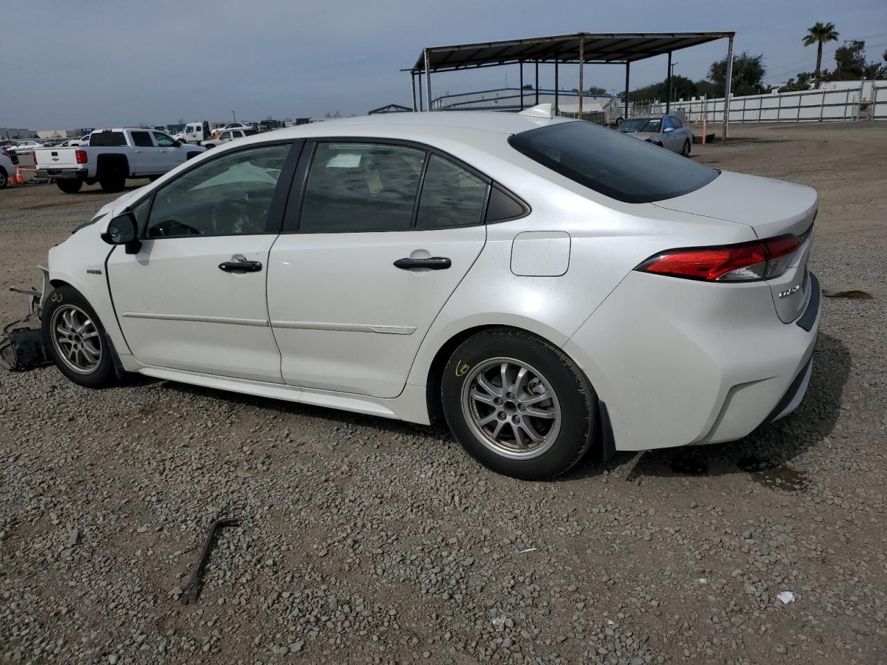 2020 TOYOTA COROLLA LE - Image 2