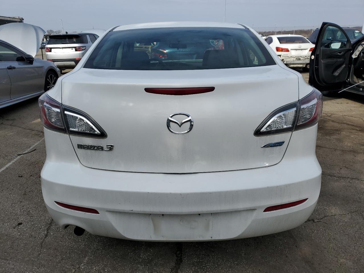 2013 MAZDA 3 I - Фото 6