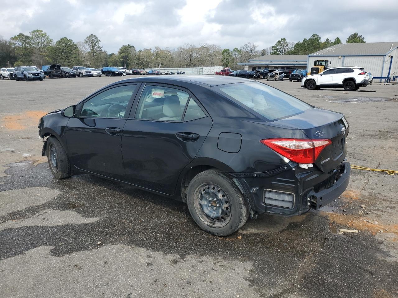 2018 TOYOTA COROLLA L - Фото 2