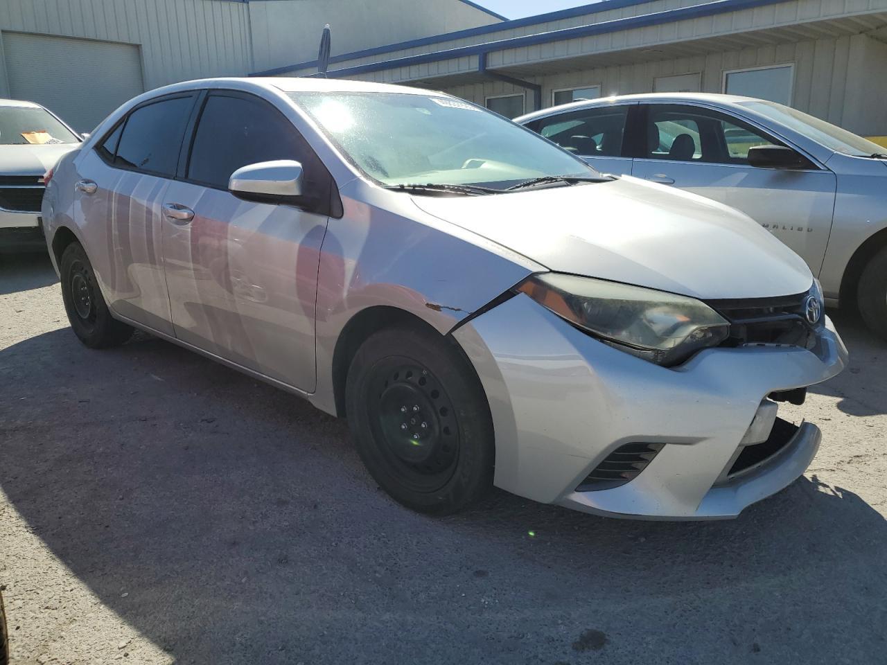 2015 TOYOTA COROLLA L - Image 4