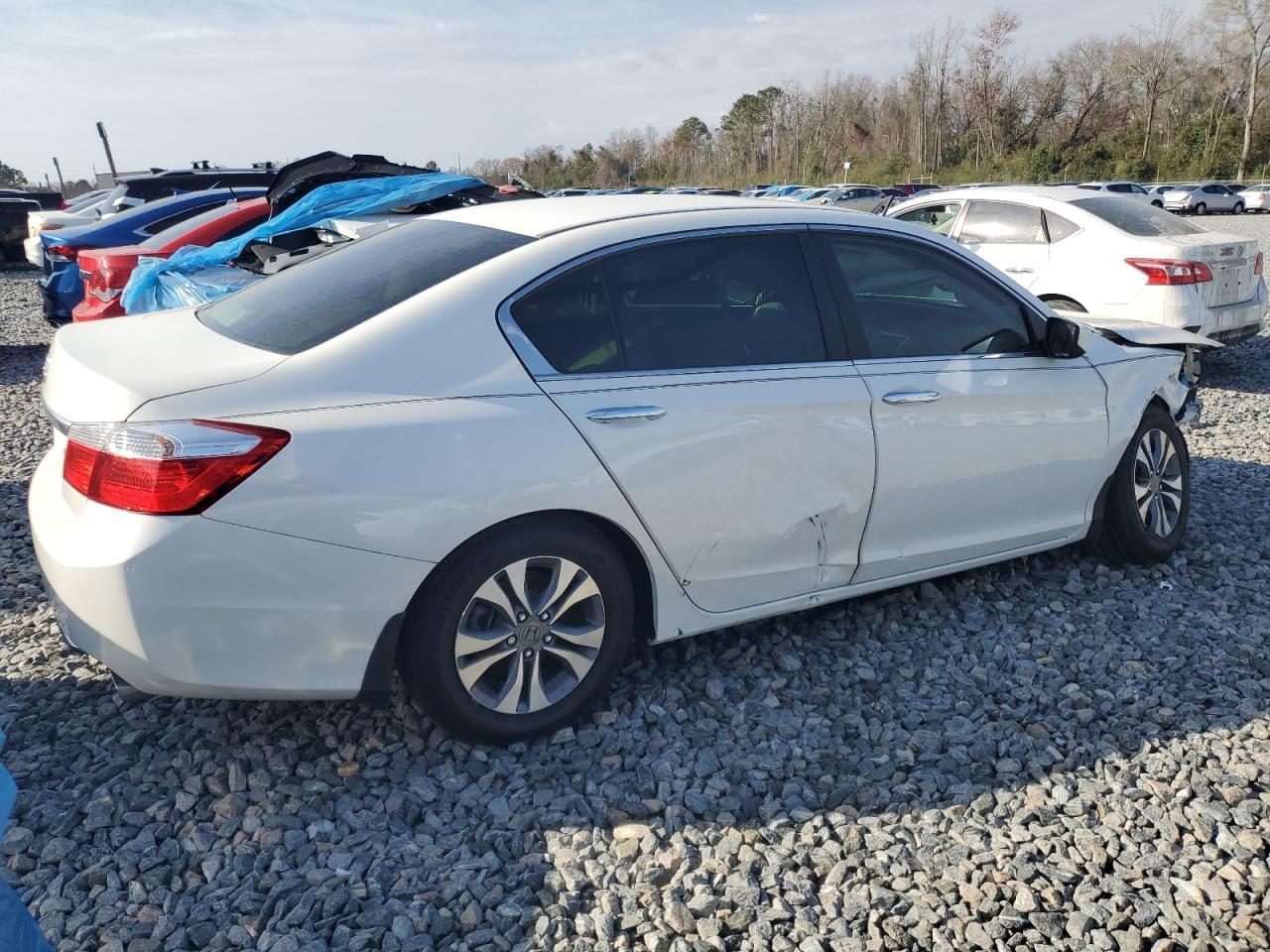 2014 HONDA ACCORD LX - Image 3
