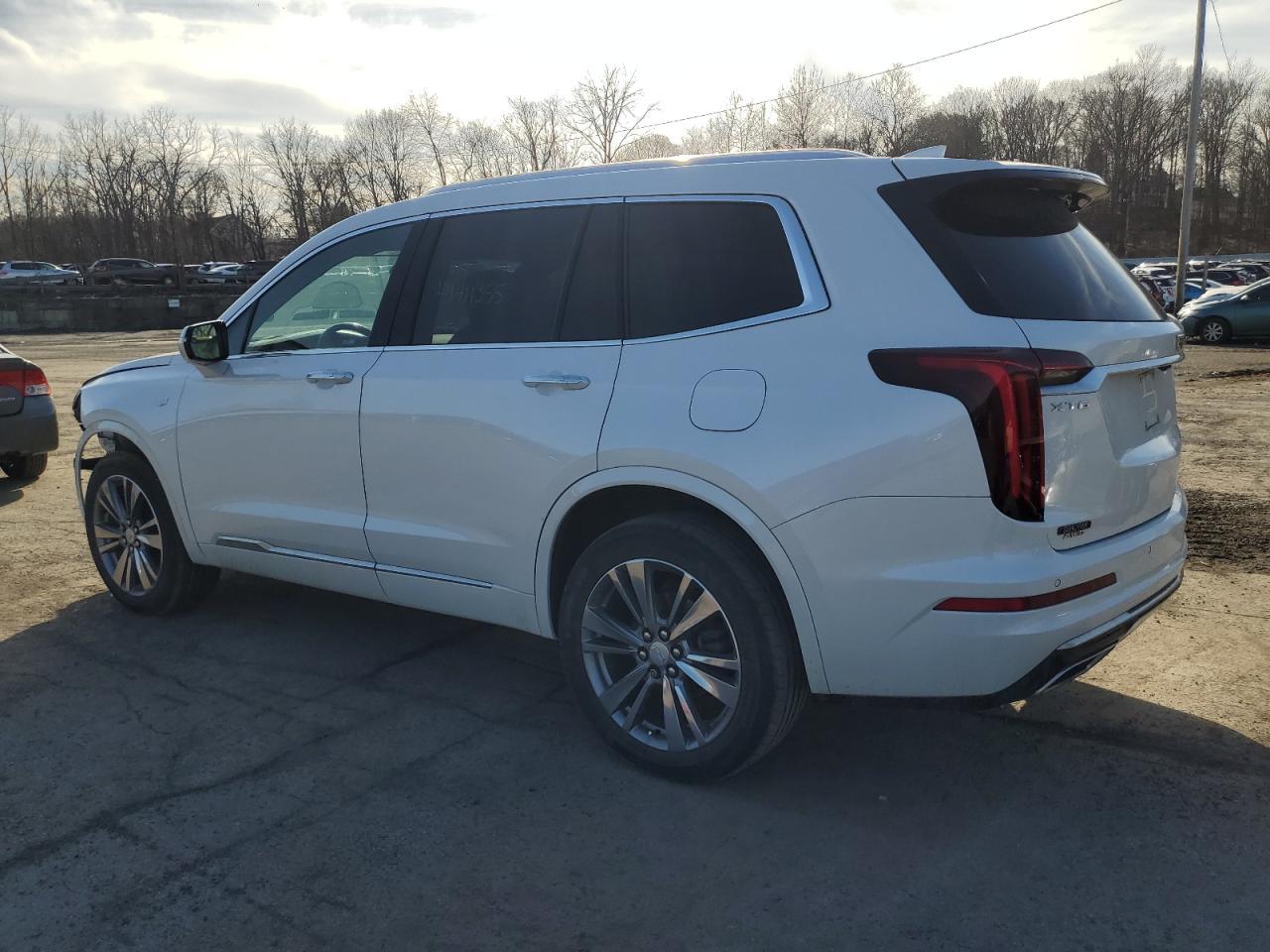 2022 CADILLAC XT6 PREMIU - Фото 2