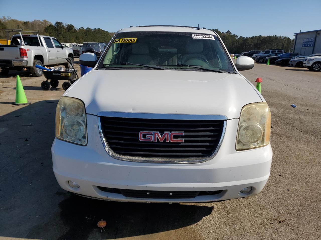2012 GMC YUKON XL C - Image 5