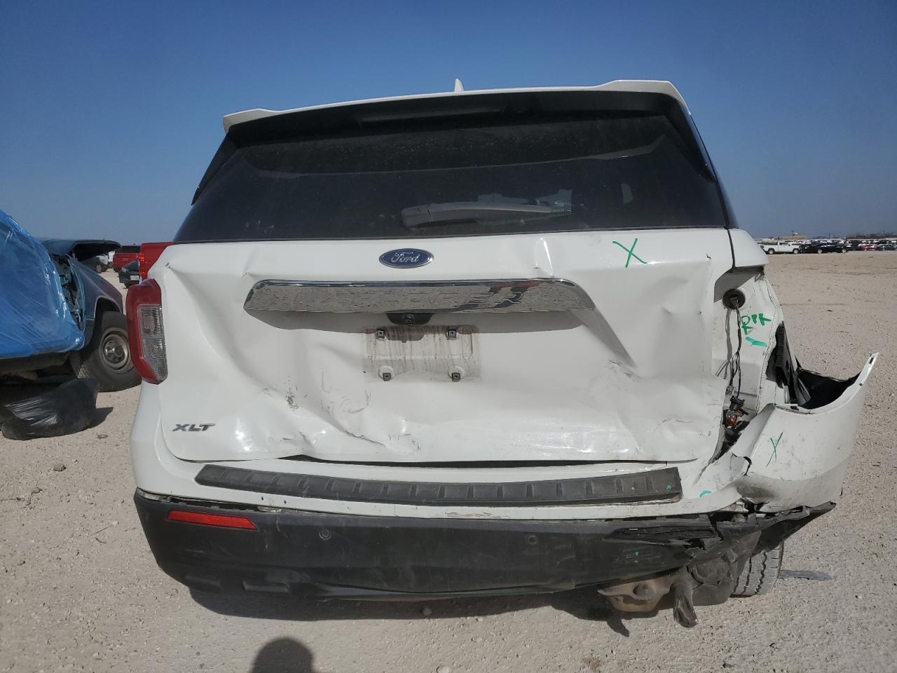 2022 FORD EXPLORER X - Фото 6