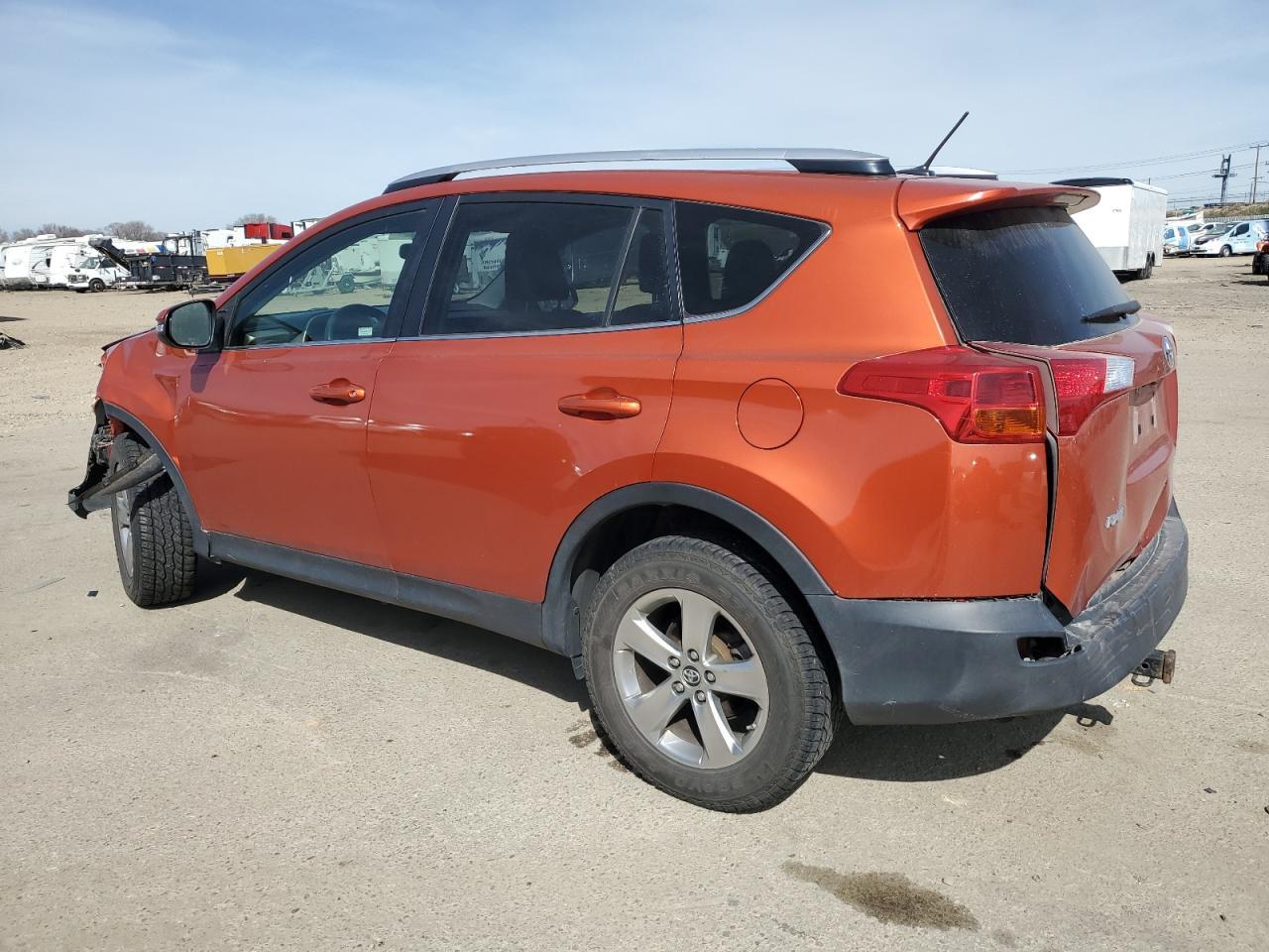 2015 TOYOTA RAV4 XLE - Фото 2