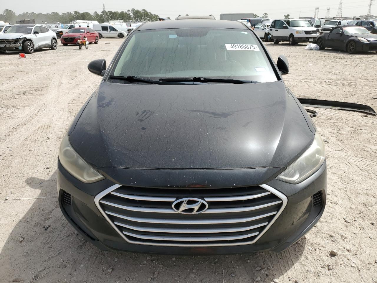 2018 HYUNDAI ELANTRA SE - Image 5