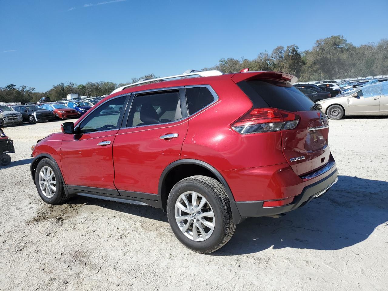2017 NISSAN ROGUE S - Фото 2