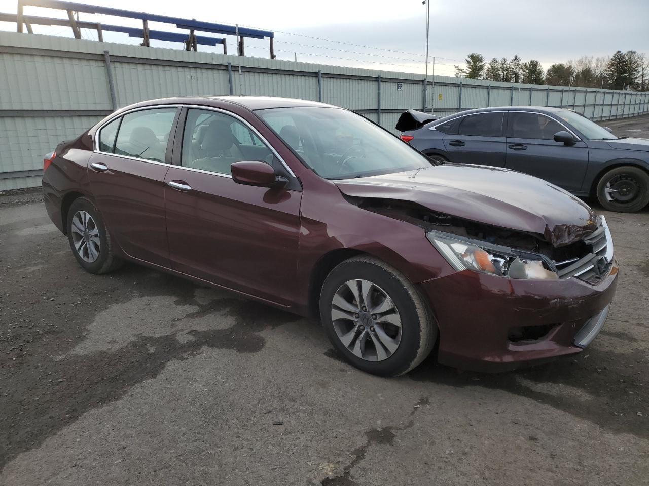 2014 HONDA ACCORD LX - Image 4