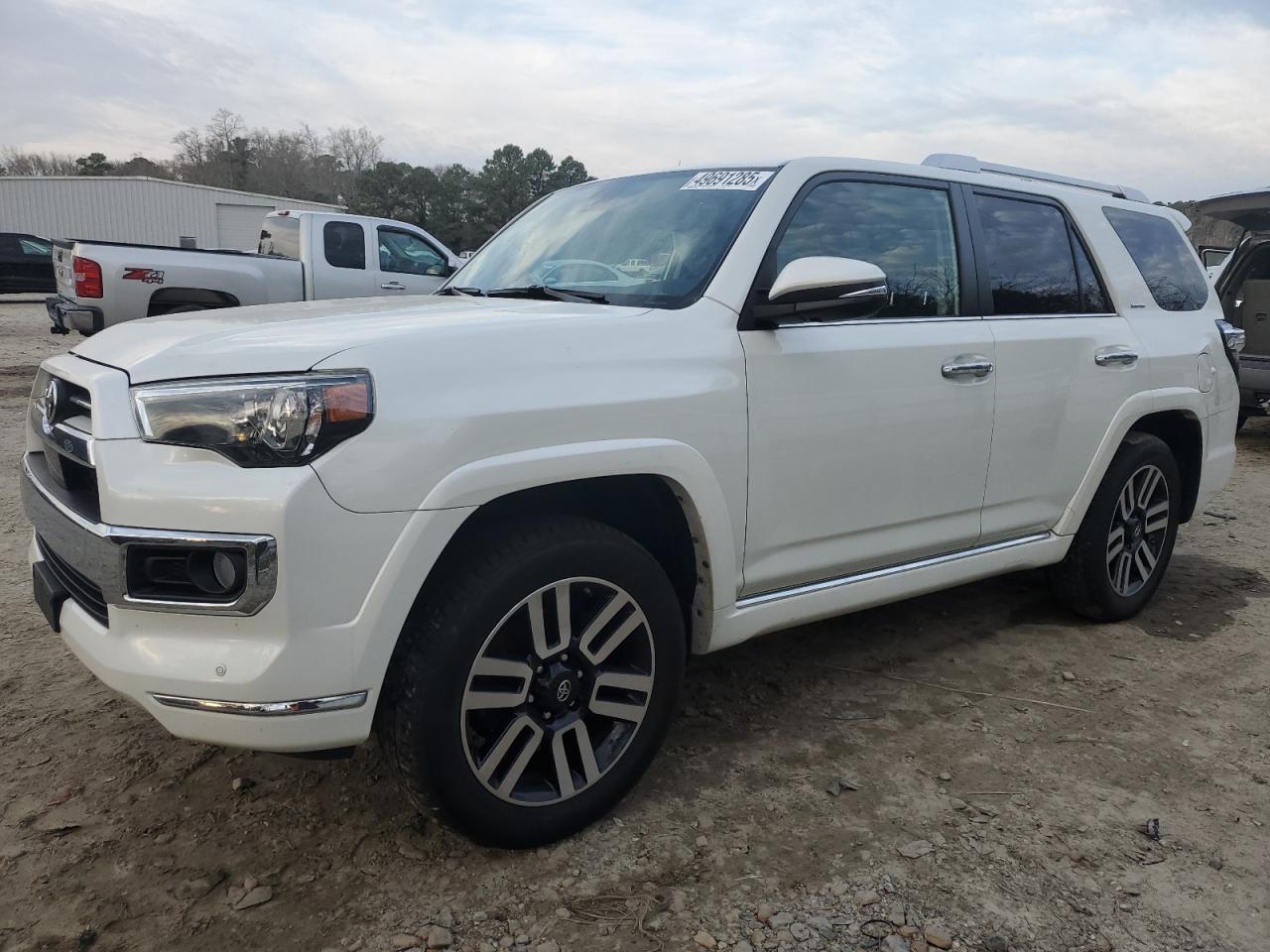 2020 TOYOTA 4RUNNER SR