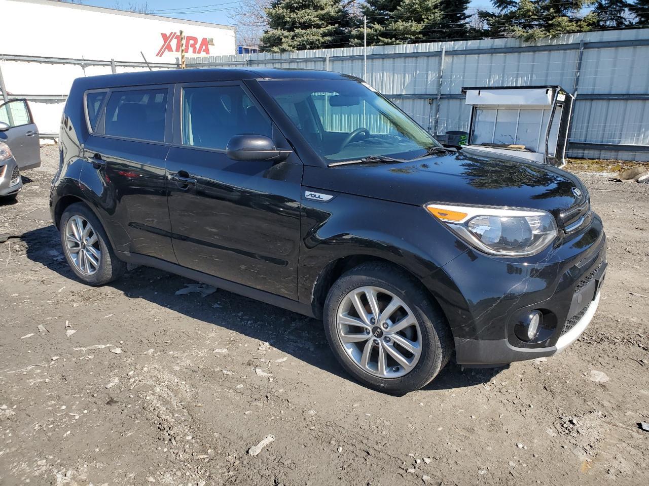 2019 KIA SOUL + - Image 4