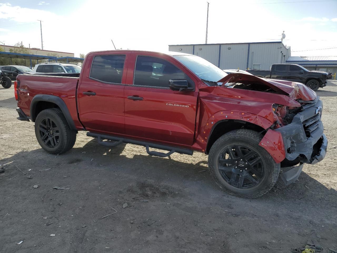 2023 CHEVROLET COLORADO T - Image 4