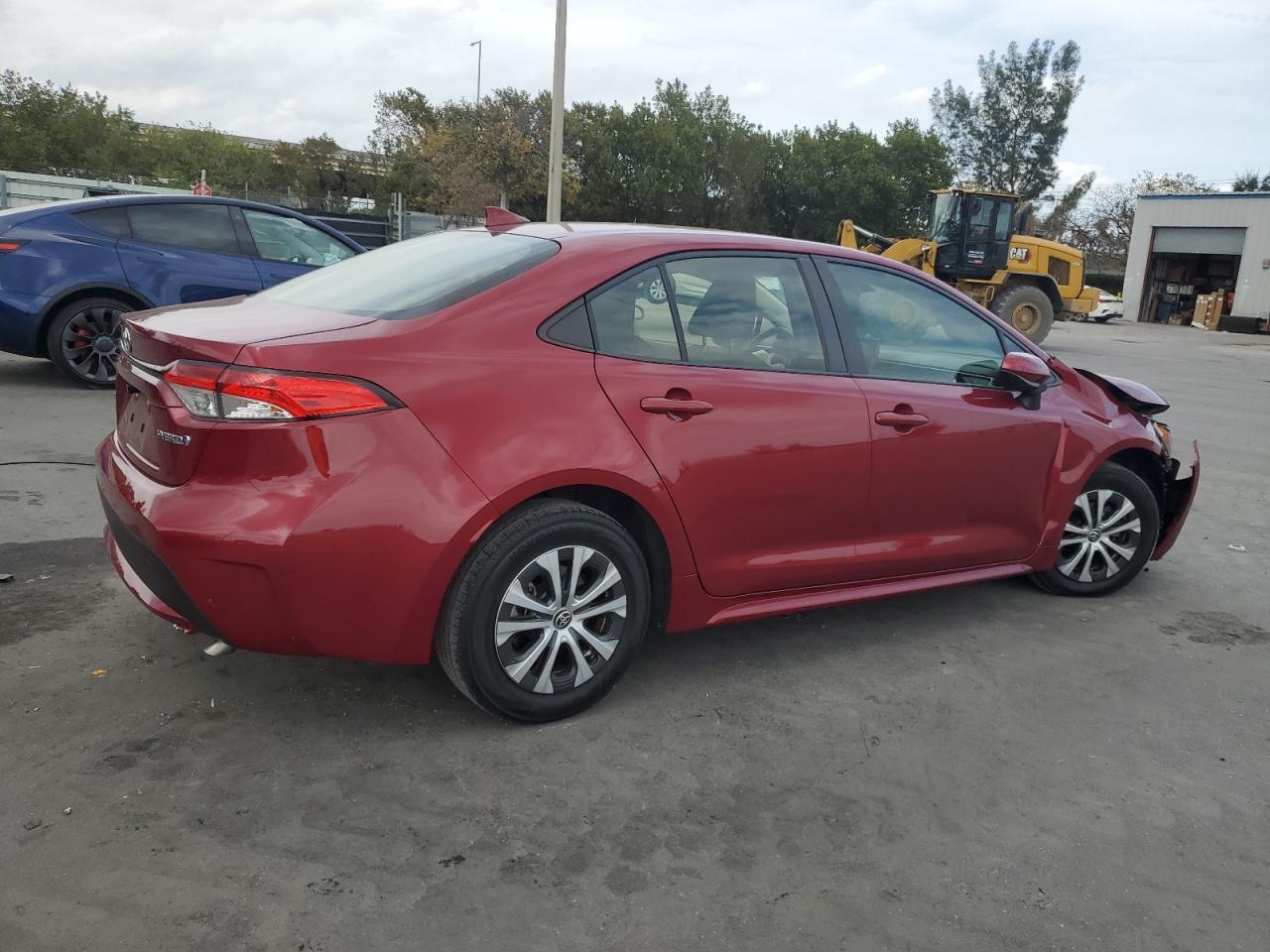 2022 TOYOTA COROLLA LE - Фото 3