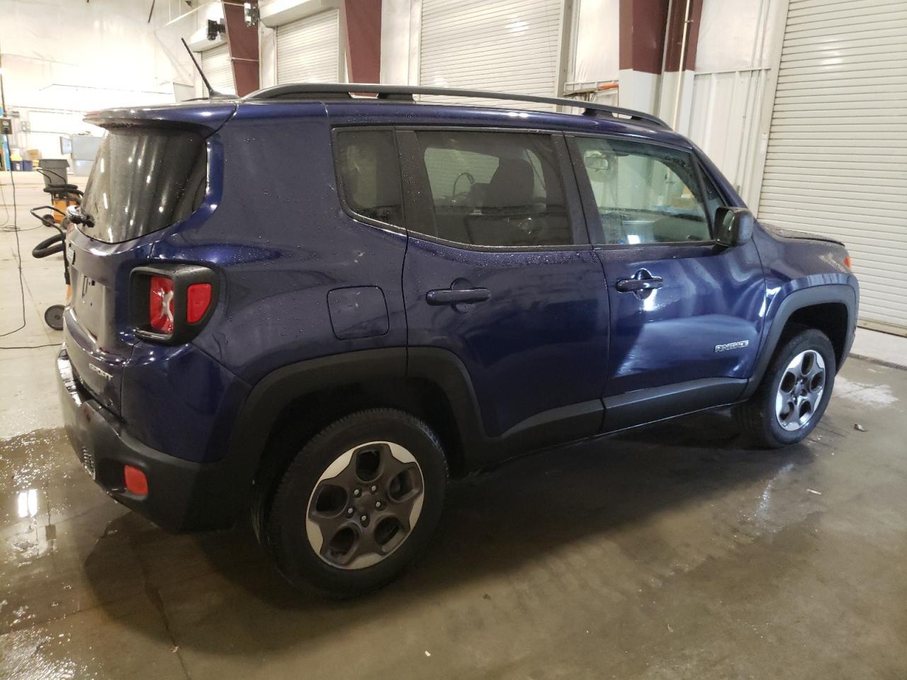 2017 JEEP RENEGADE S - Image 3