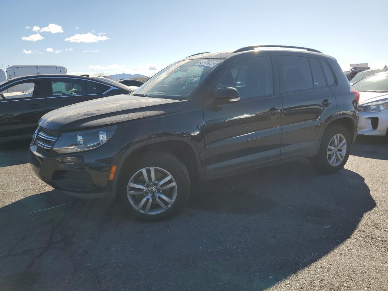 2015 VOLKSWAGEN TIGUAN S