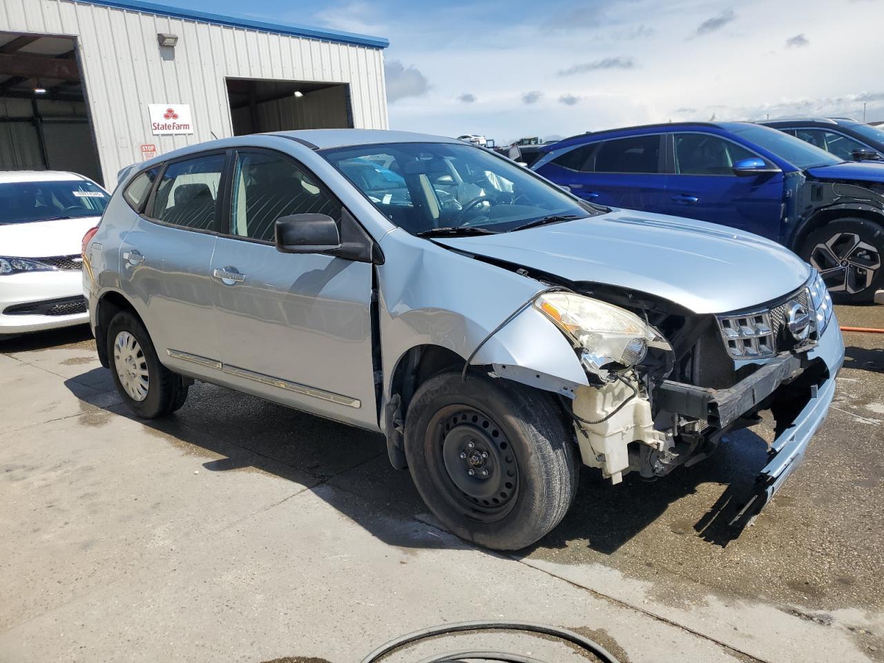 2013 NISSAN ROGUE S - Фото 4